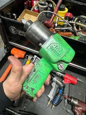 Matco Tools MT2769 1/2" Drive Pneumatic Air Impact Wrench - Green